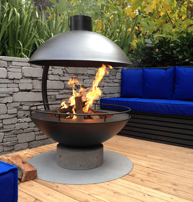 Metal fire pit