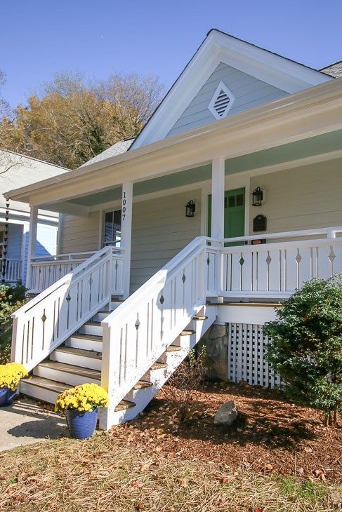 Porch Fence Flat Sawn Fence